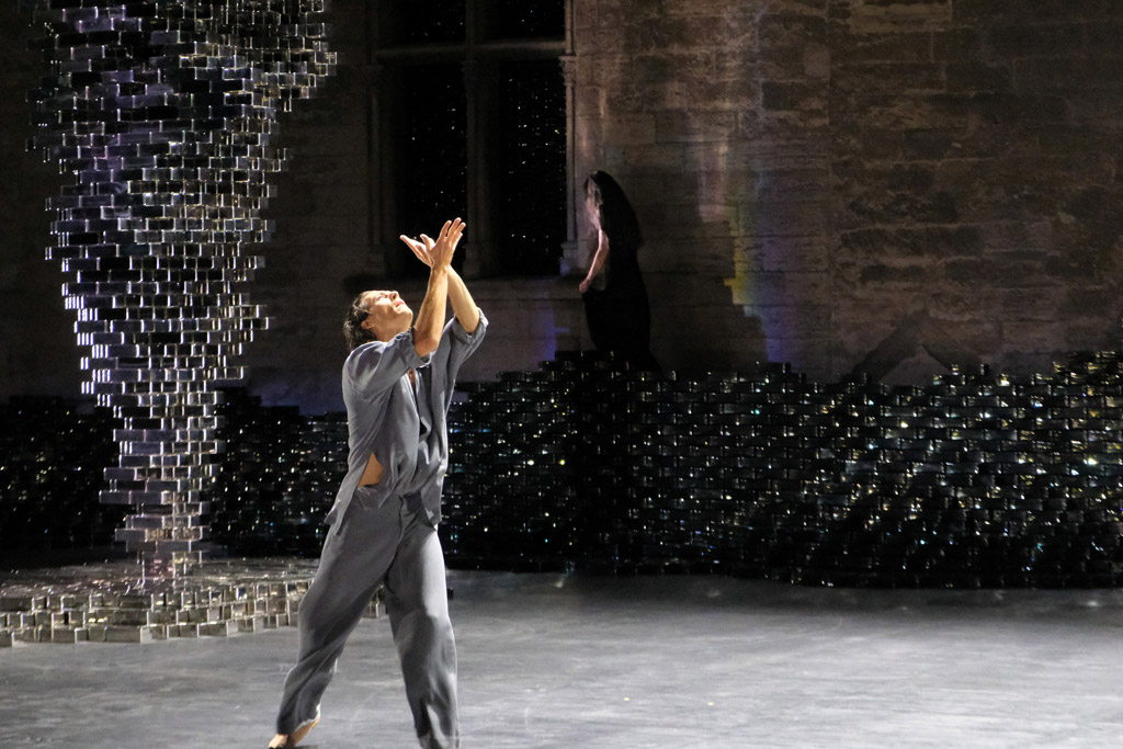 Extrait de la performance Midnight Souls