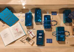 Produits boutique Othoniel Cosmos © O. Tresson / Avignon Tourisme